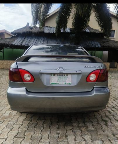 Corolla 2004