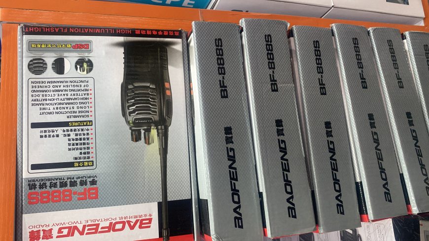 Baofeng walkie talkie radio