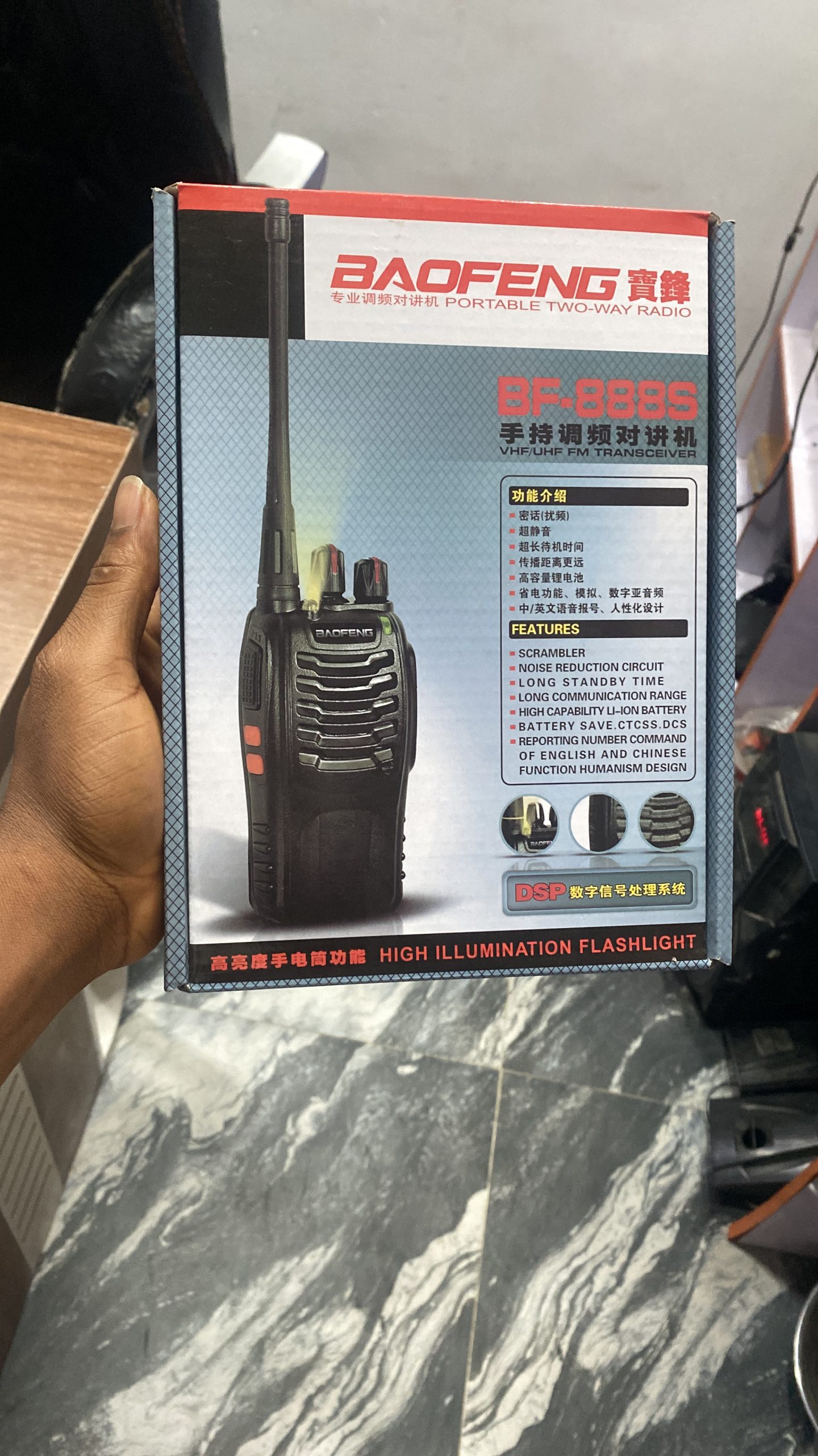 Baofeng walkie talkie radio