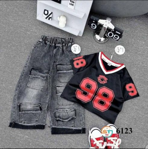 Baddie Top and Jean