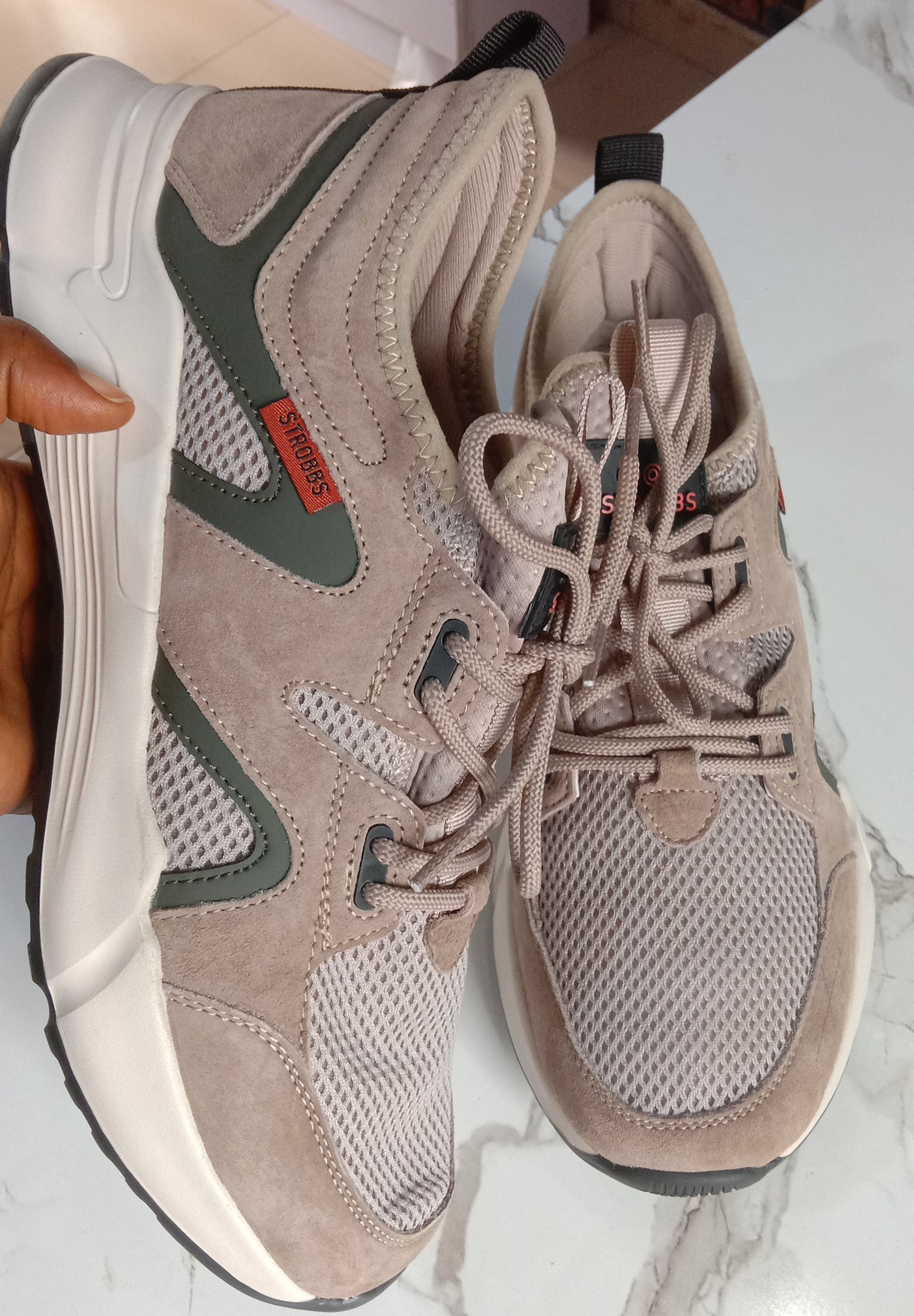 Men’s quality Sneakers shoes